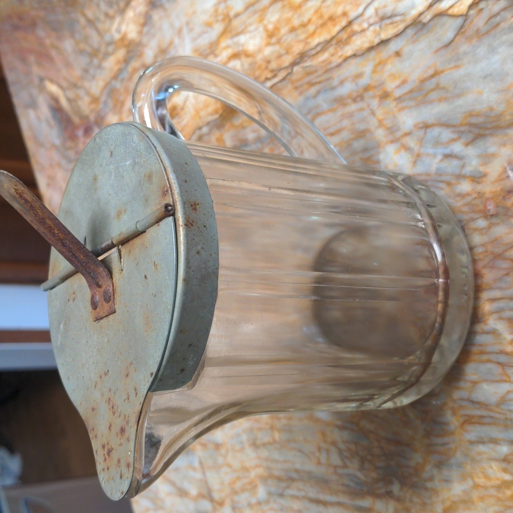 Antique pourer